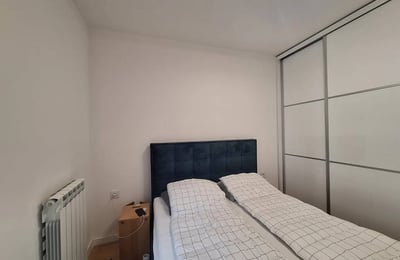 Аренда новой, меблированной 2-комнатной квартиры, 46 м², Новый Белград, Сербия